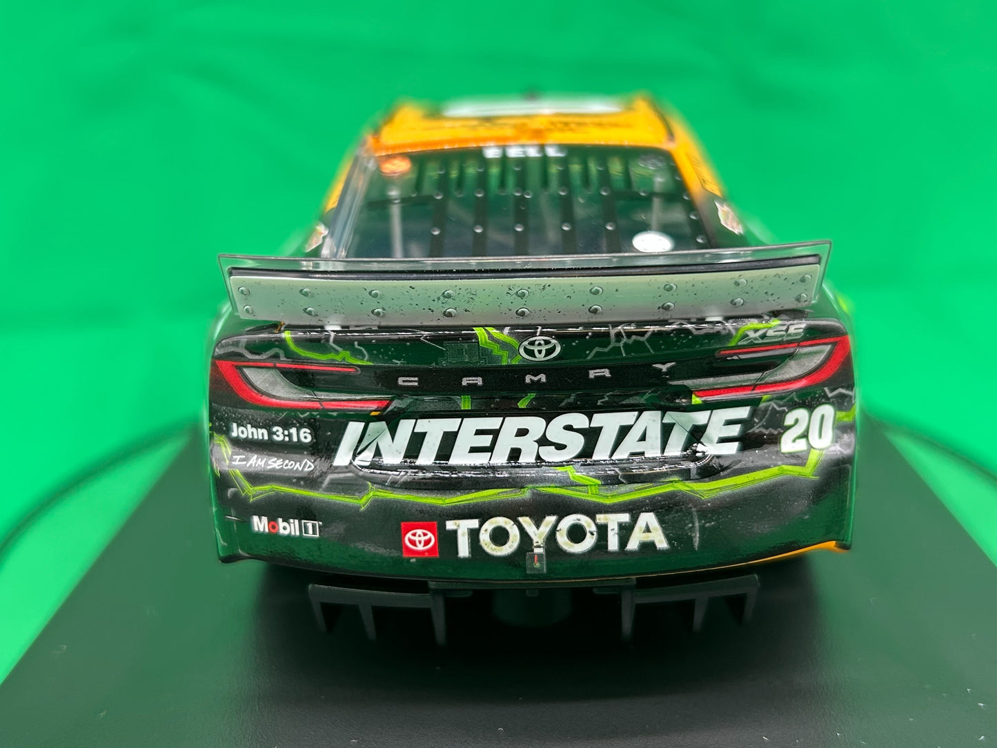 Christopher Bell 2024 - #20 DEWALT / Interstate Batteries (Dayton Raced Win) - 1:24 ELITE Diecast - LRO#02