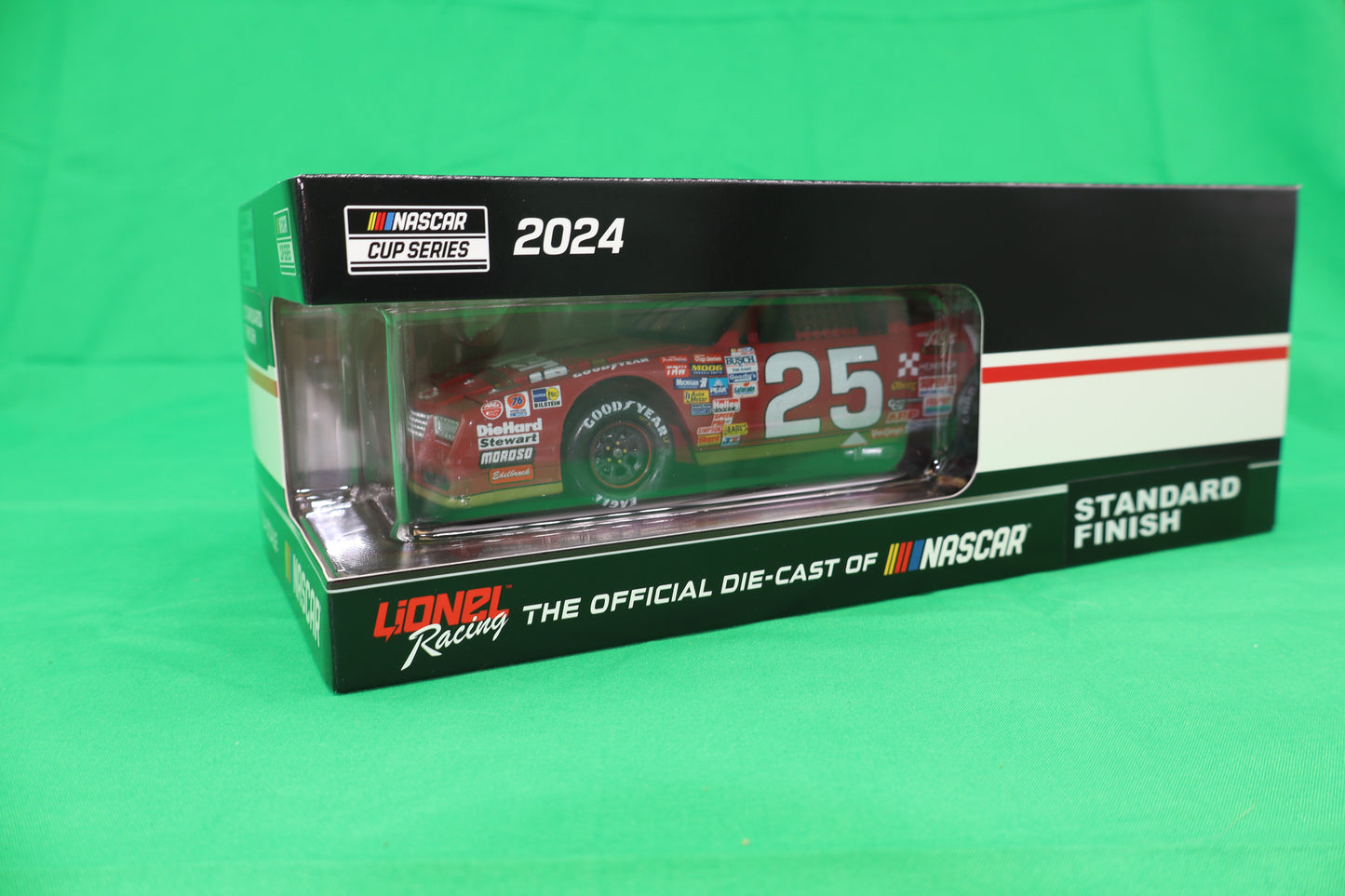 Ken Schrader 1988 - #25 Folgers (Talladega Raced Win) - 1:24 ARC Diecast - LRO#17