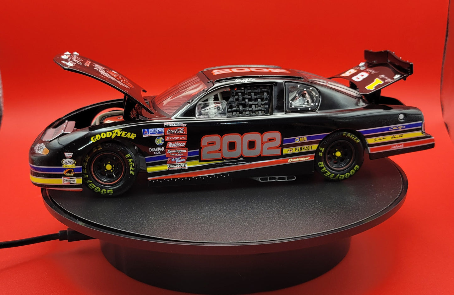 Dale Earnhardt, Inc. 2002 - #2002 DEI Pit Practice Car - 1:24 ARC Diecast - LRA-SH013