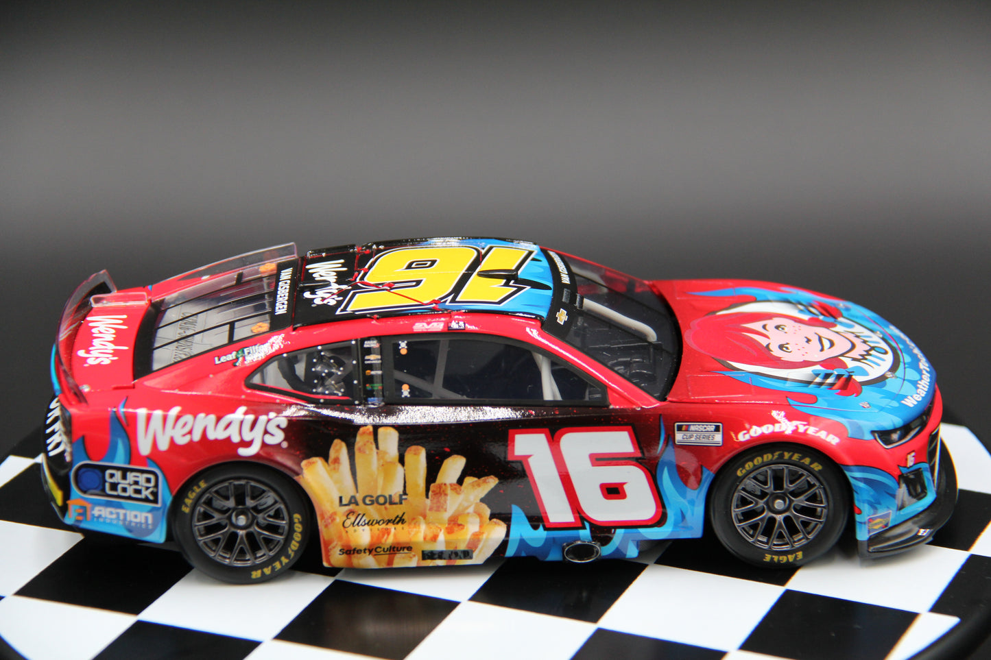 Shane Van Gisbergen 2024 - #16 Wendy's - 1:24 ARC Diecast