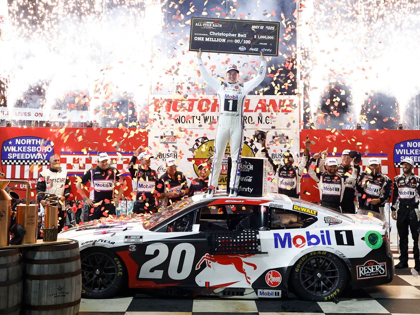 Christopher Bell 2025 - #20 Mobil 1 (North Wilkesboro Raced Win) - 1:64 ARC Diecast