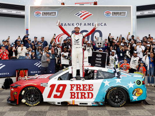Chase Briscoe 2026 - #19 Free Bird Patriotic (Bank of America 400 Charlotte Motor Speedway Raced Win) - 1:24 ARC Autographed Diecast
