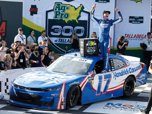 Corey Day 2026 - #17 HendrickCars (Talladega Raced Win) - 1:64 ARC Diecast