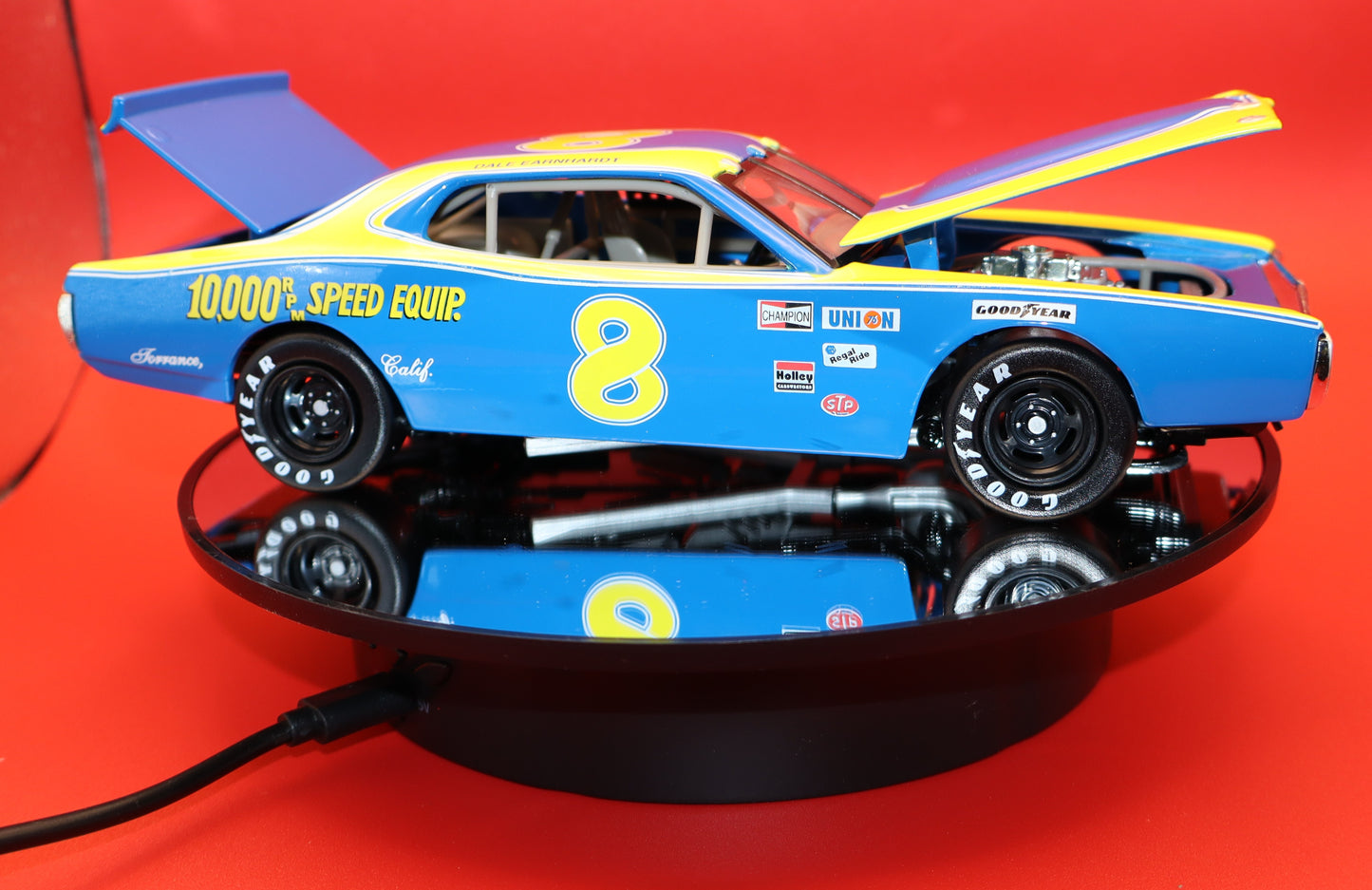 Dale Earnhardt, Sr. 1975 - #8 RPM - 1:24 Diecast - LRA#001