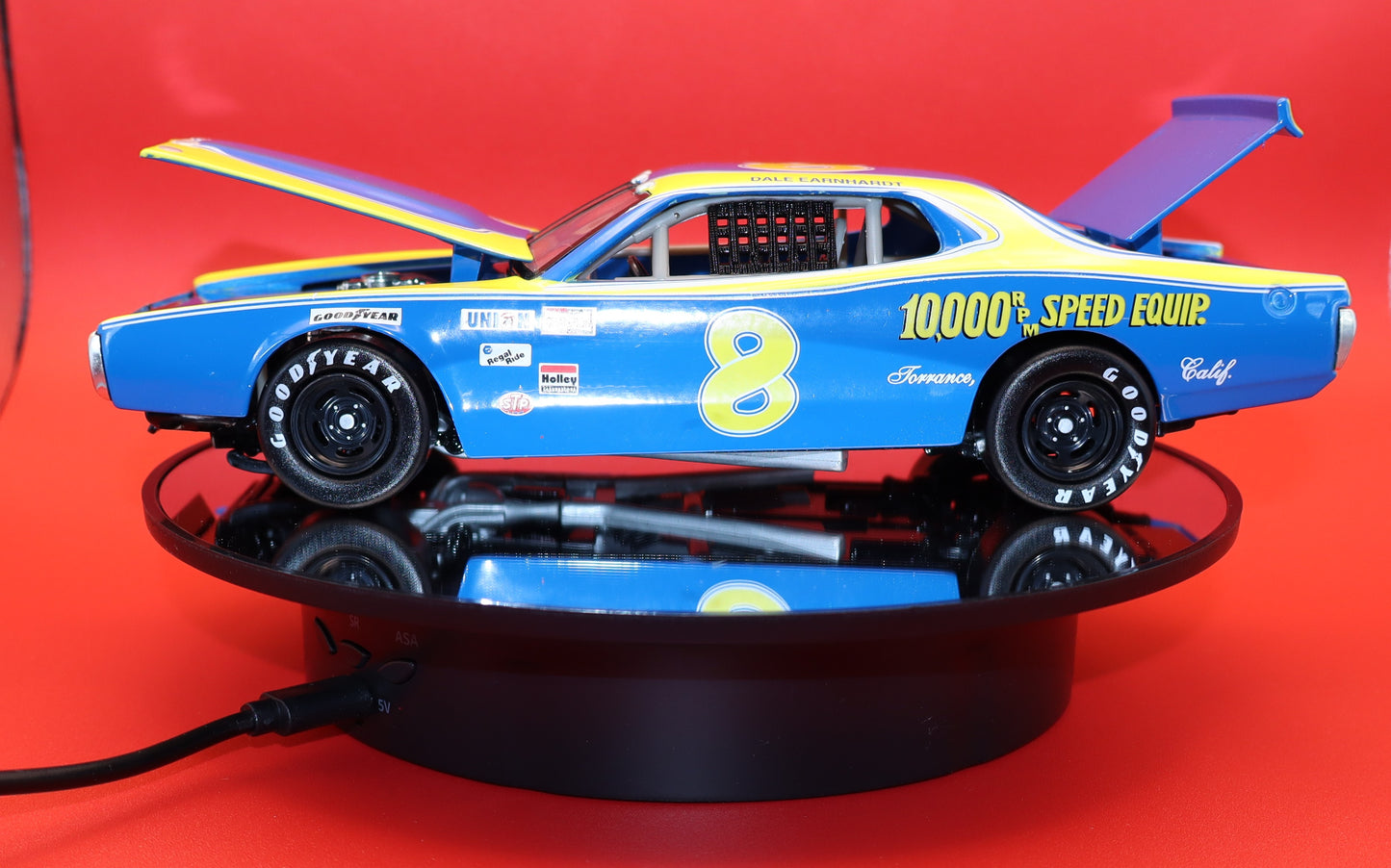 Dale Earnhardt, Sr. 1975 - #8 RPM - 1:24 Diecast - LRA#001