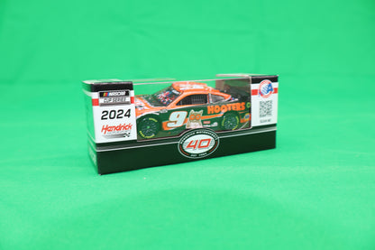 Chase Elliott 2024 - #9 Hooters (Texas Raced Win) - 1:64 ARC Diecast