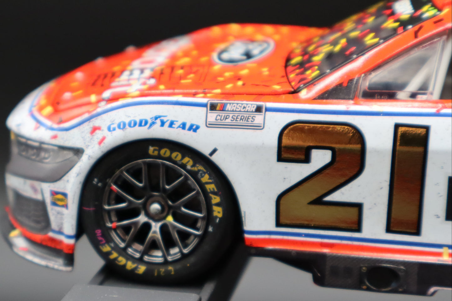 Josh Berry 2025 - #21 Motorcraft (Las Vegas Raced Win) - 1:24 ELITE Diecast -LRO#38