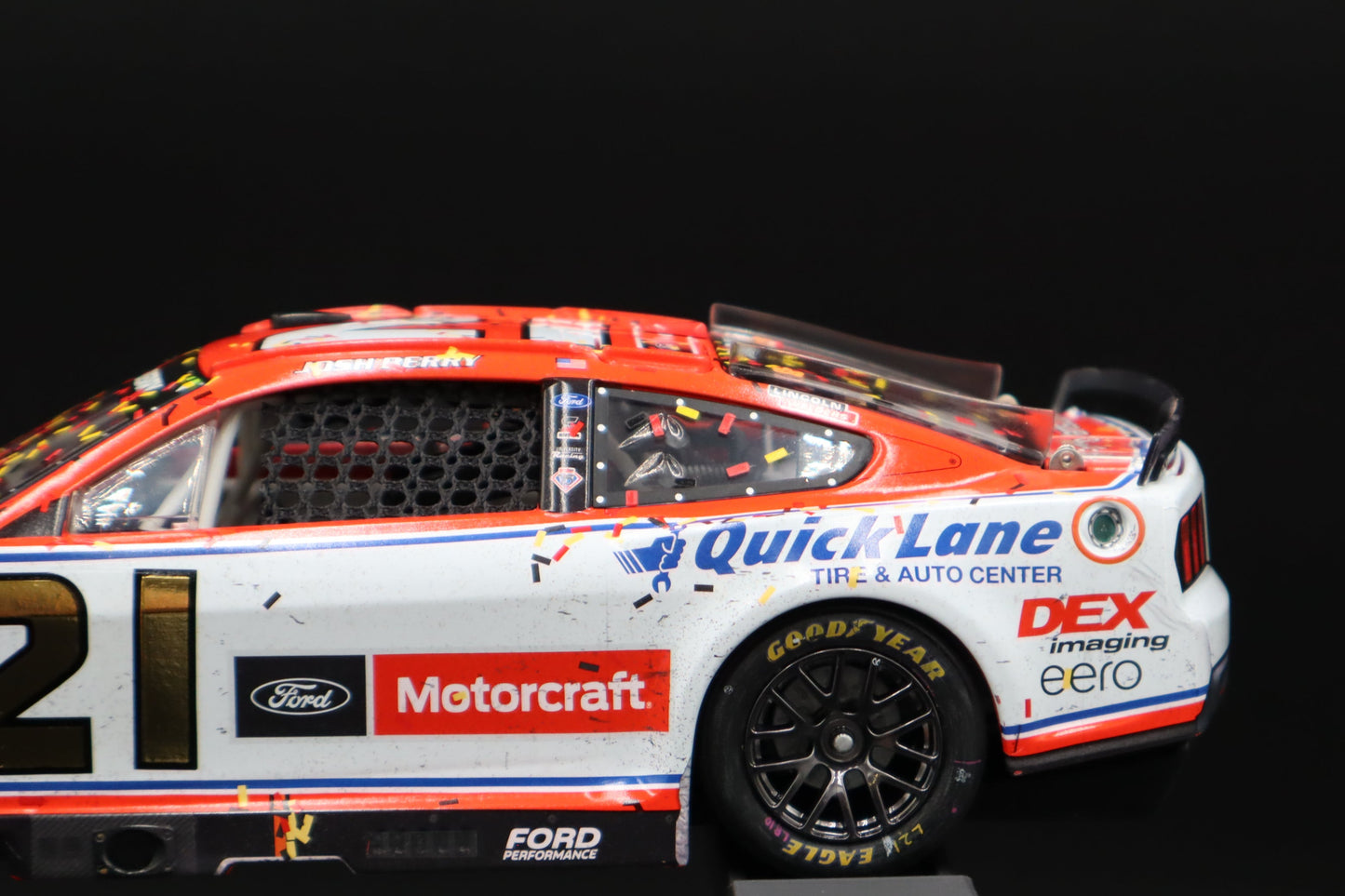 Josh Berry 2025 - #21 Motorcraft (Las Vegas Raced Win) - 1:24 ELITE Diecast -LRO#38