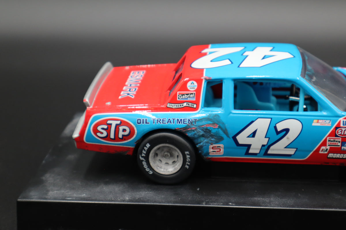 MrMuffin Racing Custom 1981 Kyle Petty #42 STP North Wilkesboro Wrecked Diecast - MRMRC-015