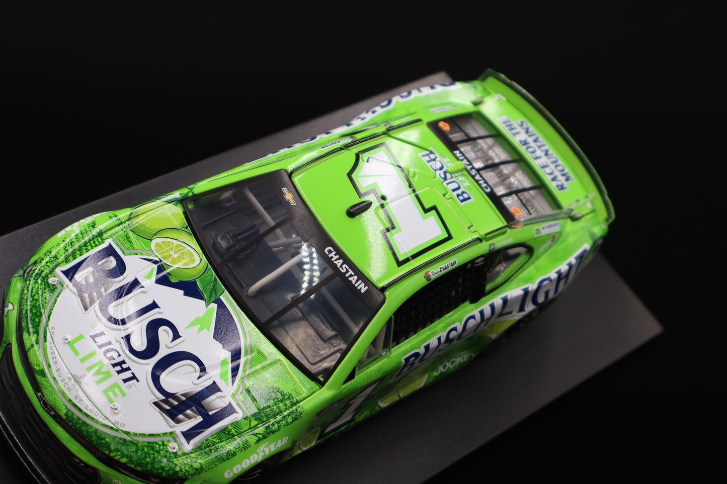 Ross Chastain 2025 - #1 Busch Light Lime - 1:24 ELITE Diecast - LRO#46