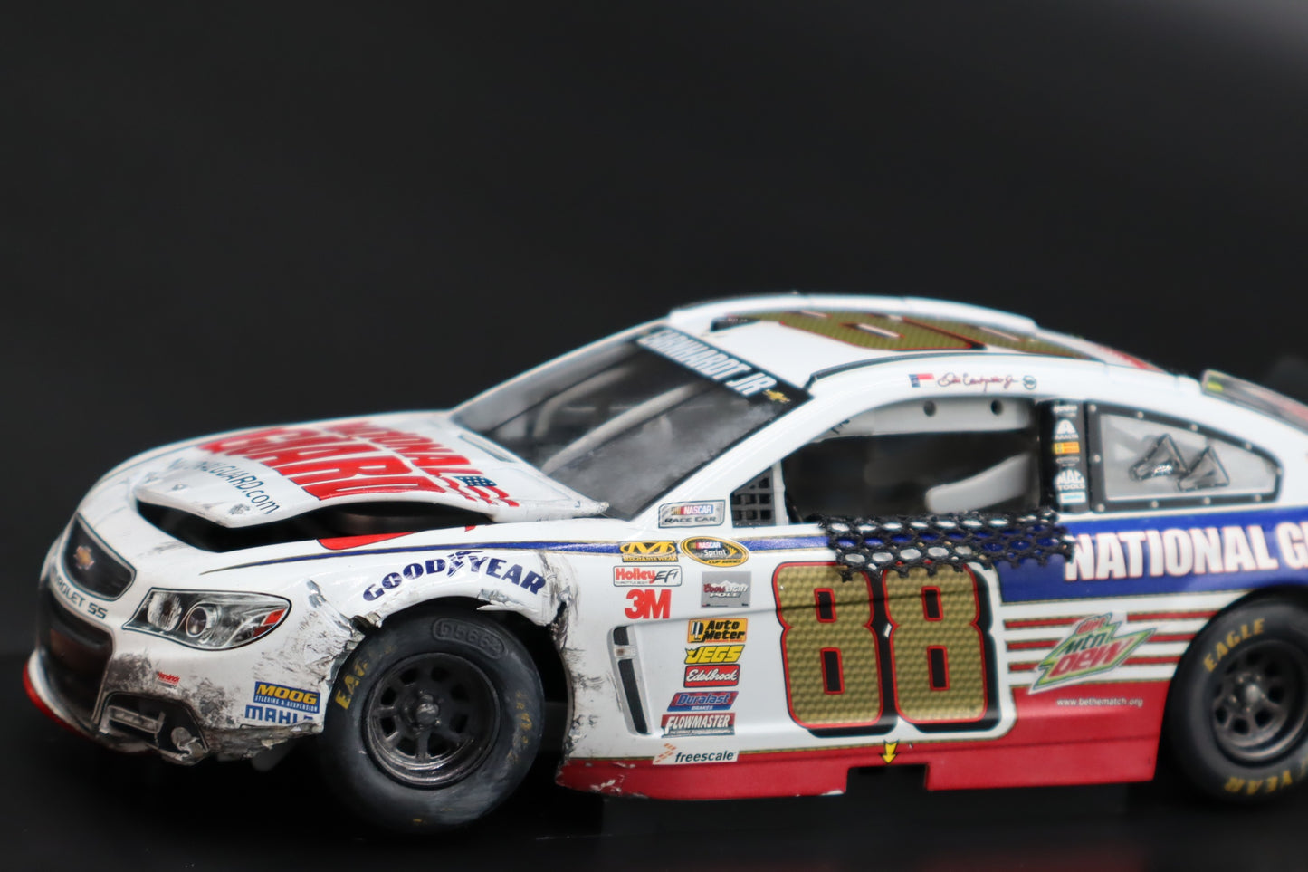 MrMuffin Racing Custom 2014 Wrecked Dale Jr #88 National Guard - MRMRC-006