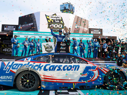 Kyle Larson 2025 - #5 HendrickCars.com (Homestead-Miami Raced Win) - 1:24 ARC Diecast - LRO#54