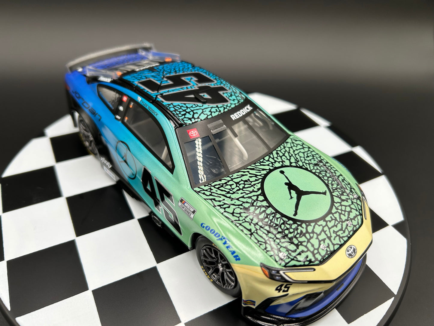 Tyler Reddick 2025 - #45 Jordan Brand Jumpman - 1:24 ARC Diecast