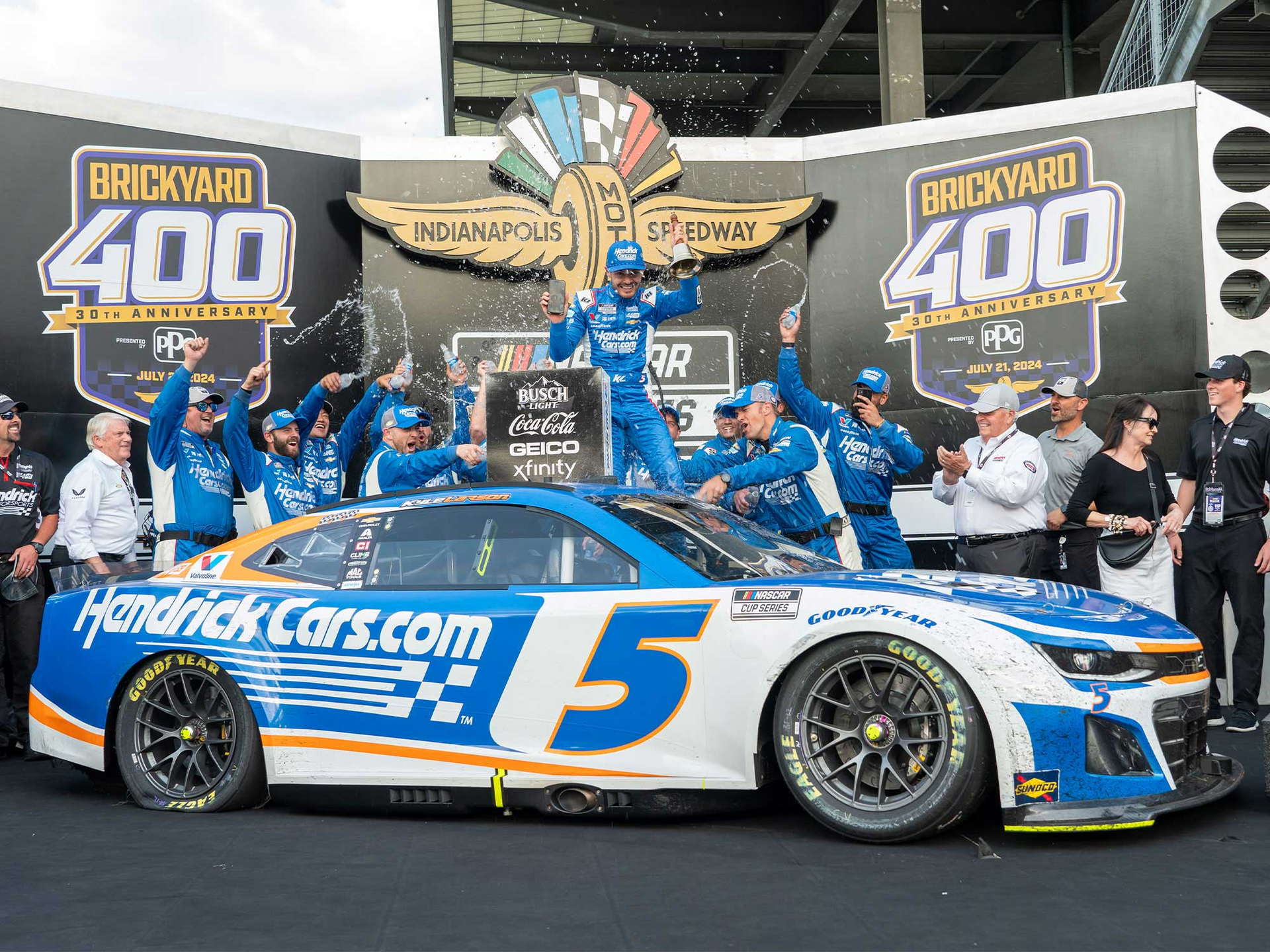 Kyle Larson 2024 - #5 Hendrickcars (Indy Raced Win) - 1:24 ELITE