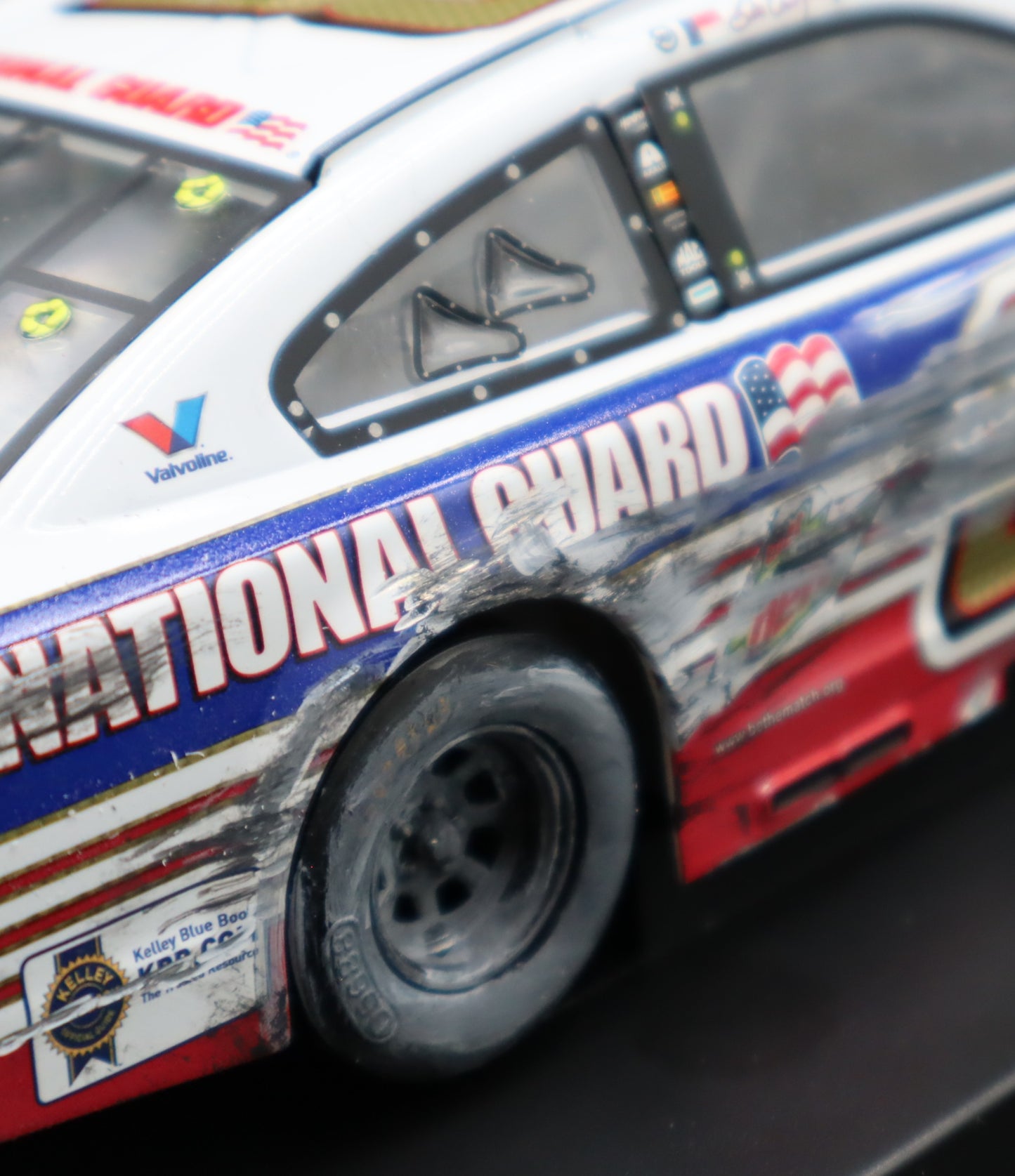 MrMuffin Racing Custom 2014 Wrecked Dale Jr #88 National Guard - MRMRC-006