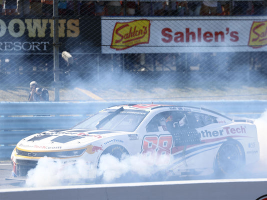 Shane van Gisbergen 2025 - #88 WeatherTech (Watkins Glen Raced Win) - 1:24 ARC Chrome Diecast